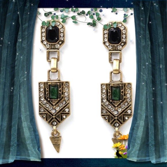 Kiss me Jewelry - !!! LAST ONE !!! Green Renaissance Earrings